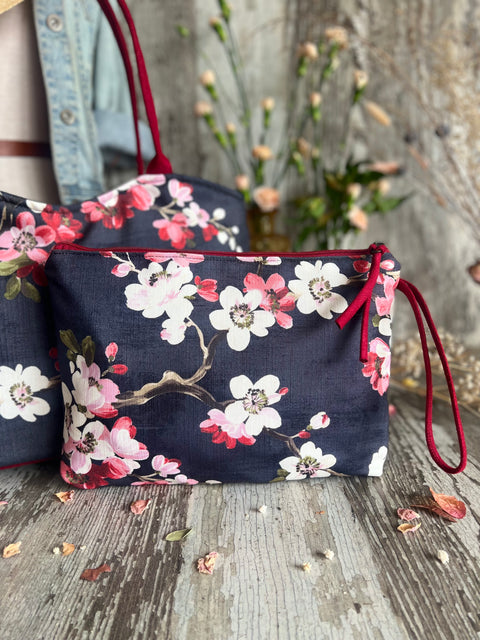 Spring Night Grand Pouch