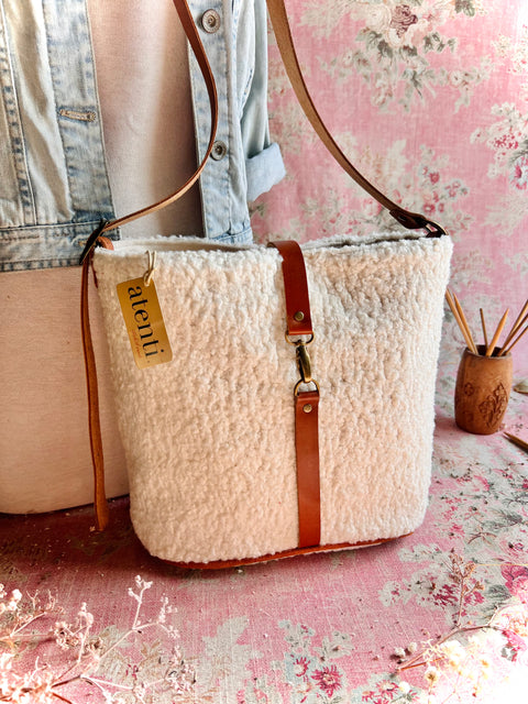 Sherpa Bella Bucket Bag